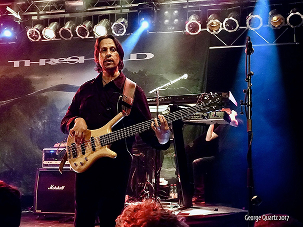 1213threshold4