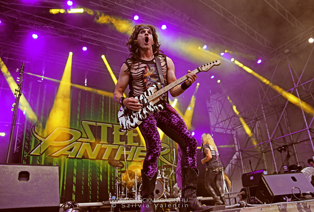 steel_panther_k2022_02