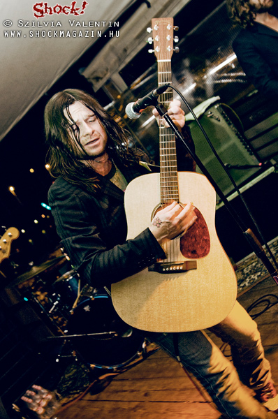 keith_caputo_p2009_26