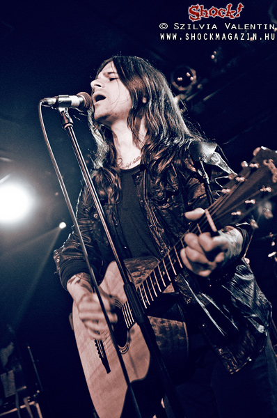 keith_caputo_p2010_08