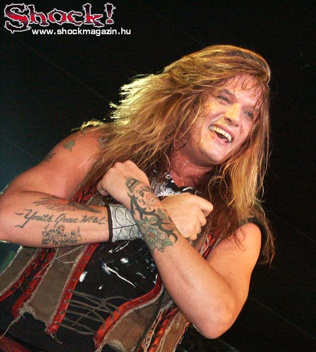 sebastian_bach_p2004_119