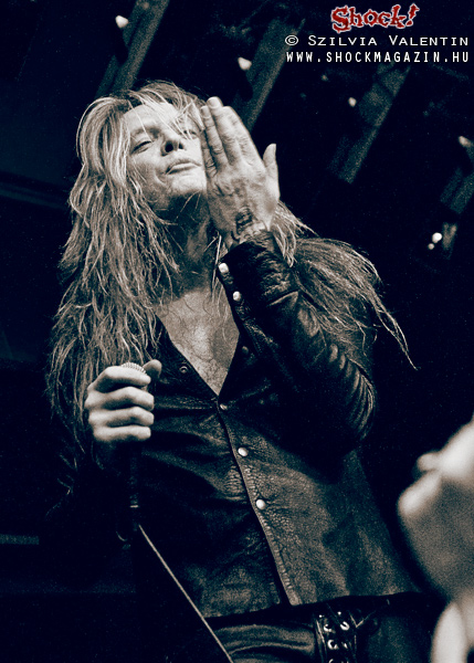 sebastian_bach_p2009_17